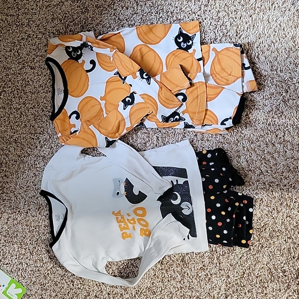 2 pairs Halloween pajamas